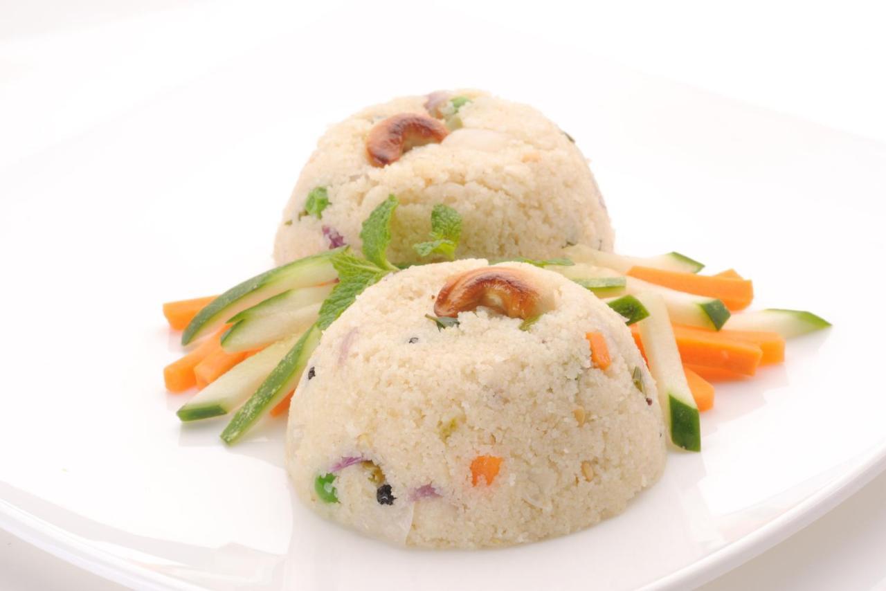 Kākināda Balaji Grand酒店 外观 照片